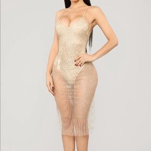 Gold Bodysuit dress sequence